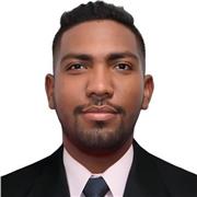 Profesor graduado de ingenieria mecanica con conocimiento en las areas de fisica y matematica